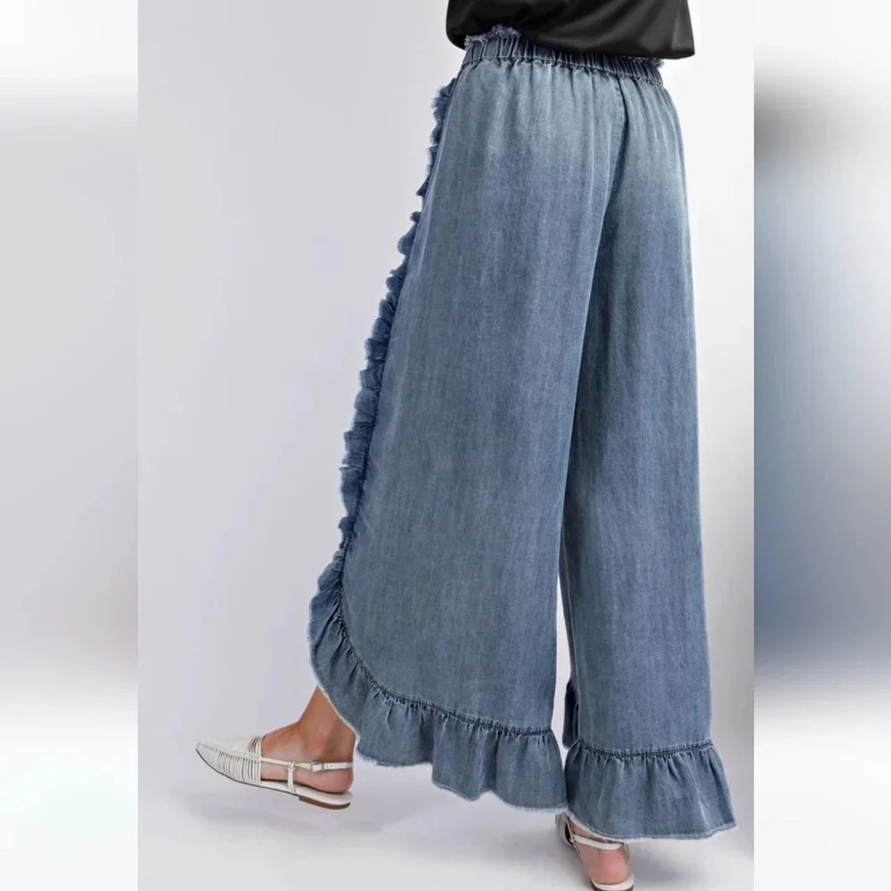 Easel Blue Washed Denim Ruffle Chambray Relaxed Fit Pants New - Picture 4 of 5
